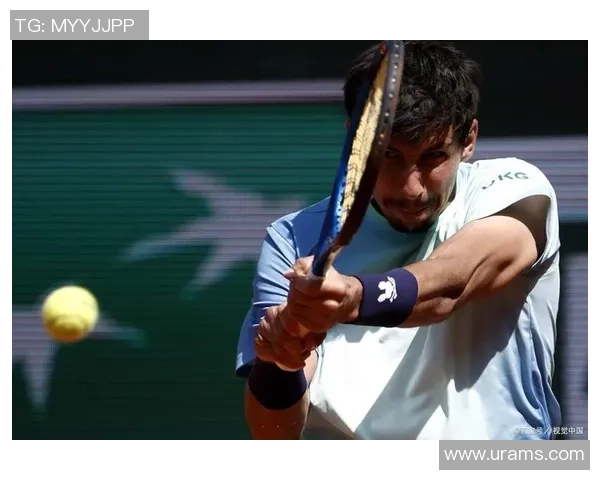 法网决赛中足球明星的精彩表现与影响力分析